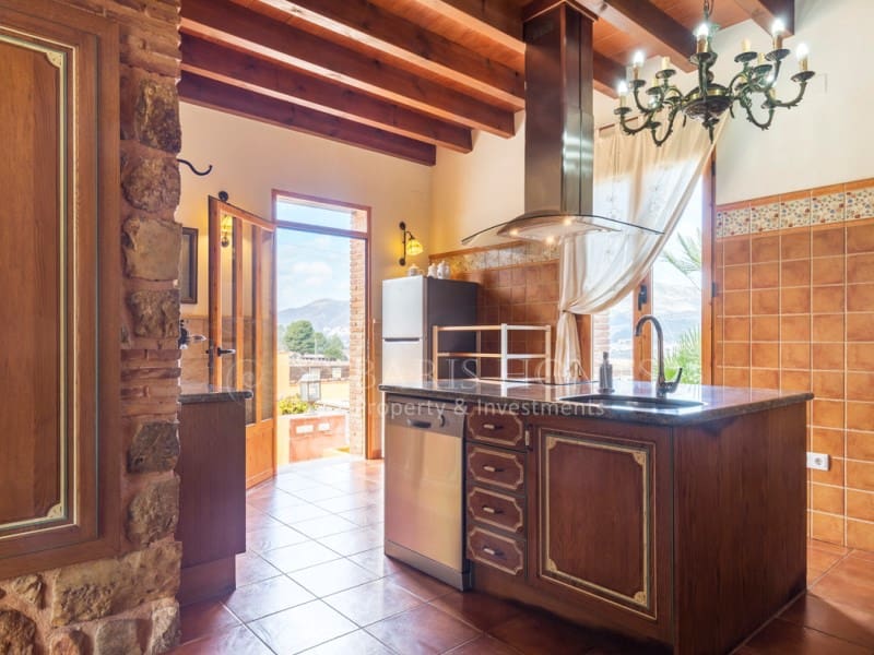 12 soveværelse Hotel til salg i Lliber med swimmingpool garage - € 1.550.000 (Ref: 8730313)