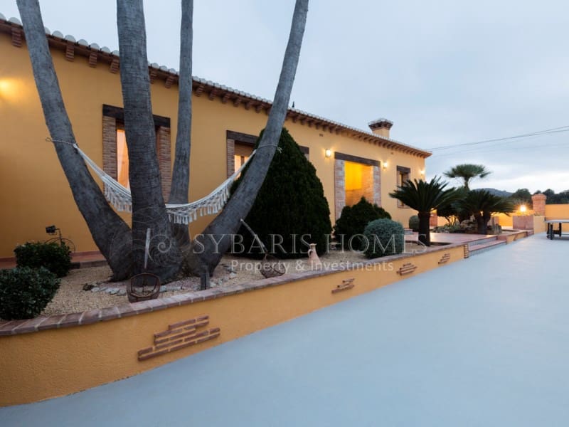 12 soveværelse Hotel til salg i Lliber med swimmingpool garage - € 1.550.000 (Ref: 8730313)