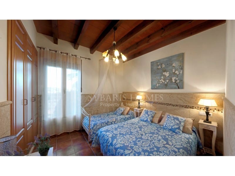 12 sovrum Hotell till salu i Lliber med pool garage - 1 550 000 € (Ref: 8730313)