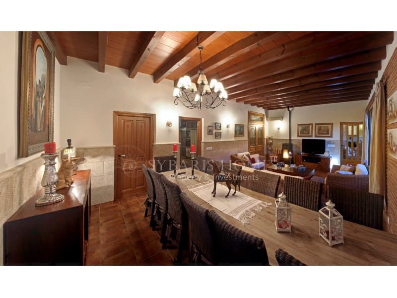 12 sovrum Hotell till salu i Lliber med pool garage - 1 550 000 € (Ref: 8730313)