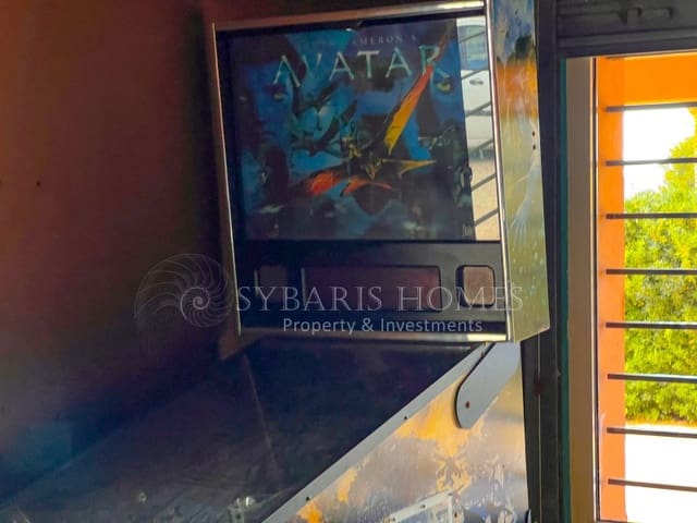 Commercial for sale in Orba with garage - € 299,000 (Ref: 8735759)