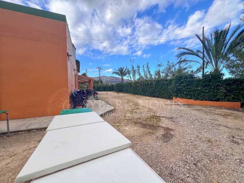 Komercyjne na sprzedaż w Orba z garażem - 299 000 € (Ref: 8735759)