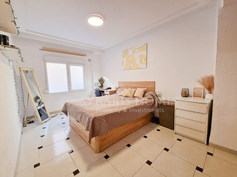 3 soveværelse Lejlighed til salg i Denia - € 186.000 (Ref: 8814665)