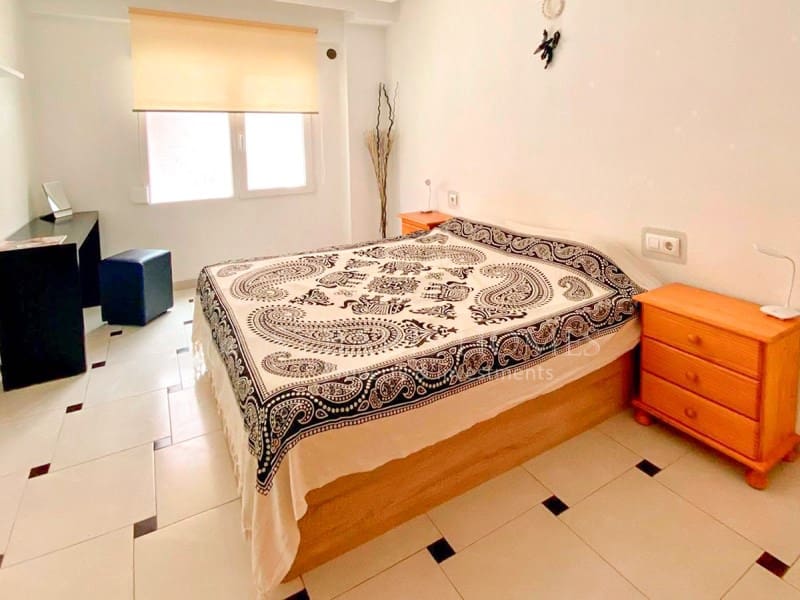 3 soveværelse Lejlighed til salg i Denia - € 186.000 (Ref: 8814665)