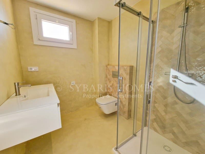 2 soverom Leilighet til salgs i Denia med garasje - € 285 000 (Ref: 8822992)