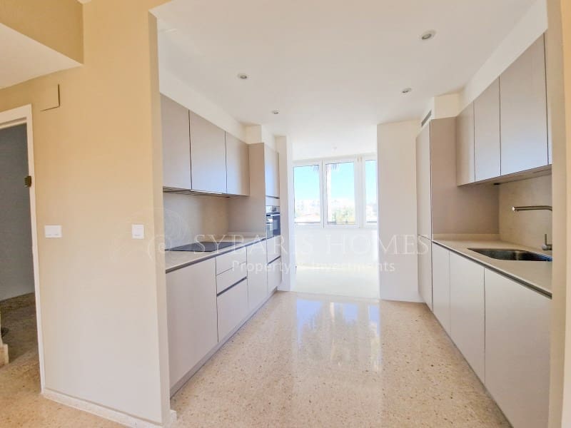 2 soverom Leilighet til salgs i Denia med garasje - € 285 000 (Ref: 8822992)