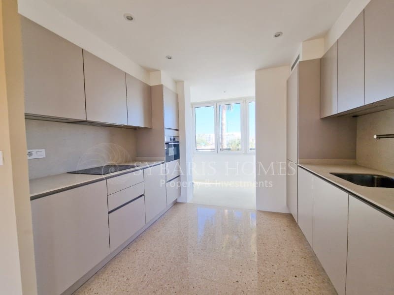 2 soverom Leilighet til salgs i Denia med garasje - € 285 000 (Ref: 8822992)