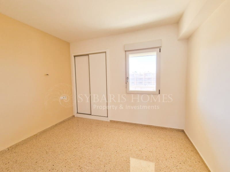 2 soverom Leilighet til salgs i Denia med garasje - € 285 000 (Ref: 8822992)