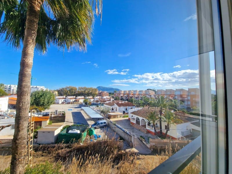 2 soverom Leilighet til salgs i Denia med garasje - € 285 000 (Ref: 8822992)