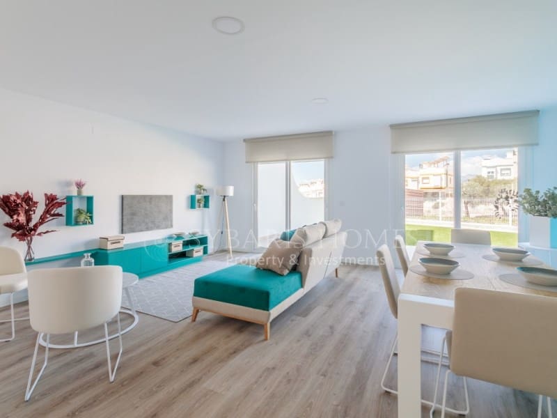4 bedroom Semi-detached Villa for sale in Benidorm with pool garage - € 560,000 (Ref: 8874760)