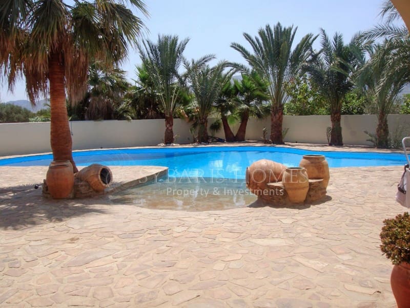 5 soveværelse Villa til salg i Ondara med swimmingpool garage - € 1.490.000 (Ref: 8905749)