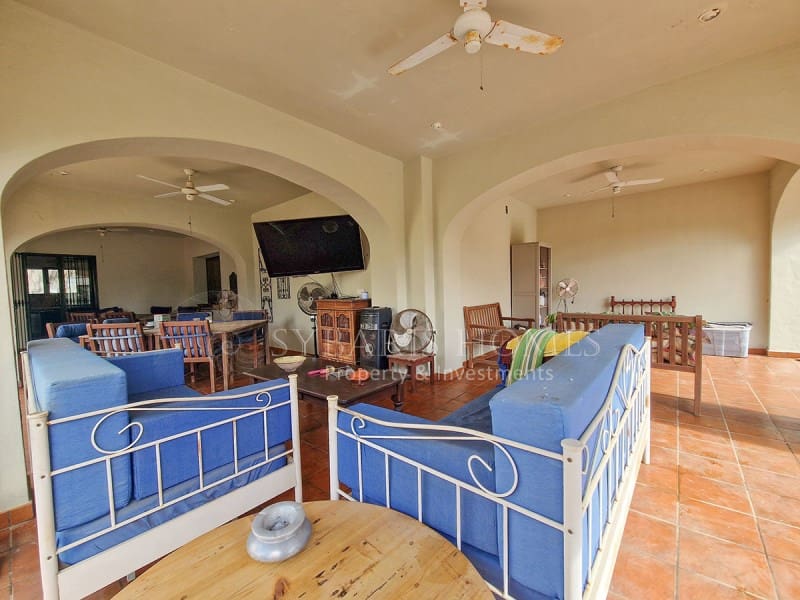 5 soveværelse Villa til salg i Ondara med swimmingpool garage - € 1.490.000 (Ref: 8905749)