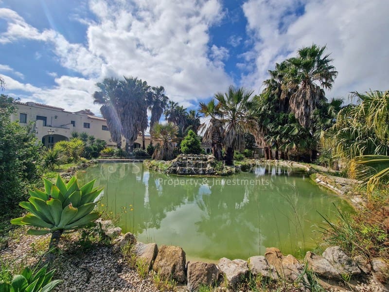 5 soveværelse Villa til salg i Ondara med swimmingpool garage - € 1.490.000 (Ref: 8905749)