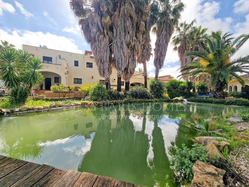 5 soveværelse Villa til salg i Ondara med swimmingpool garage - € 1.490.000 (Ref: 8905749)