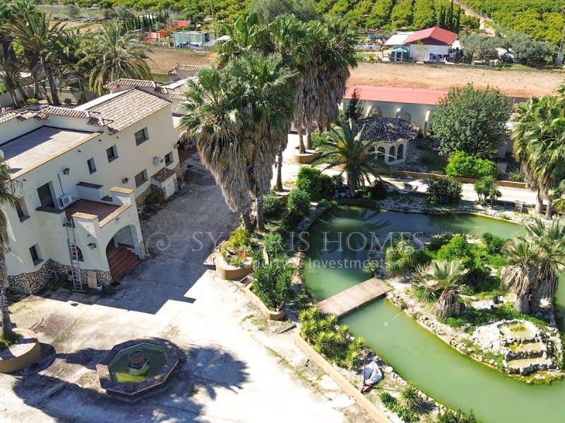 5 soveværelse Villa til salg i Ondara med swimmingpool garage - € 1.490.000 (Ref: 8905749)