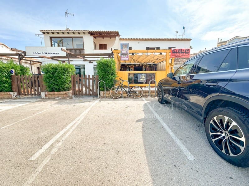 Kommersiell till salu i Denia - 120 000 € (Ref: 8940109)