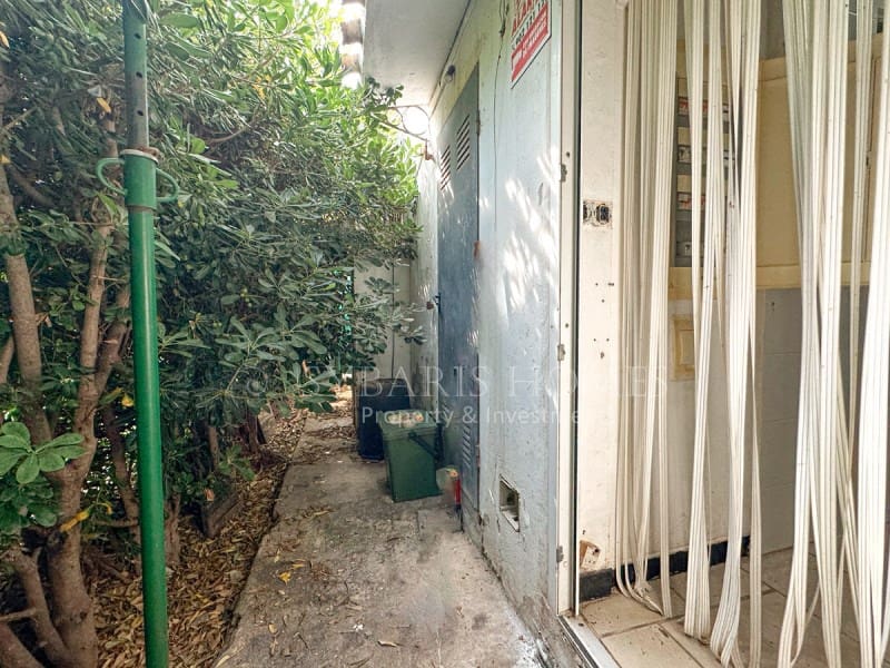 Kommersiell till salu i Denia - 120 000 € (Ref: 8940109)