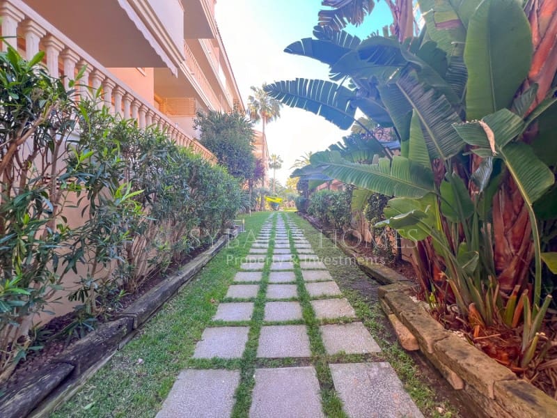 2 soveværelse Penthouse til salg i Javea / Xabia med garage - € 1.200.000 (Ref: 8950864)