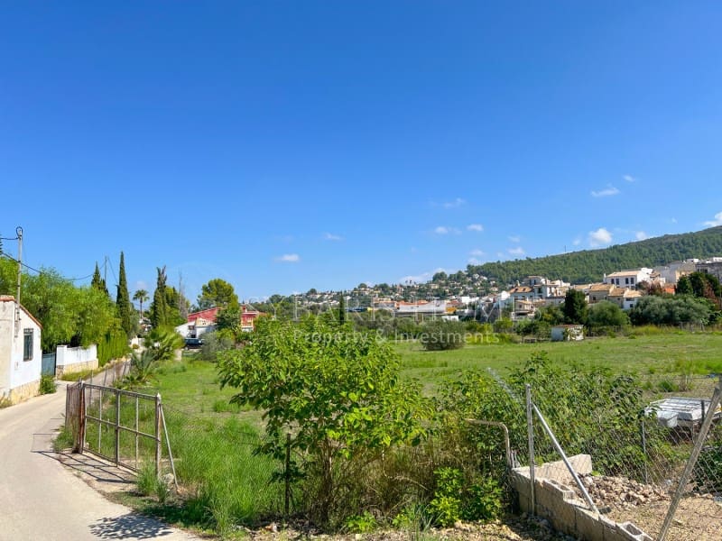 6 bedroom Villa for sale in Orba with pool garage - € 690,000 (Ref: 8976412)