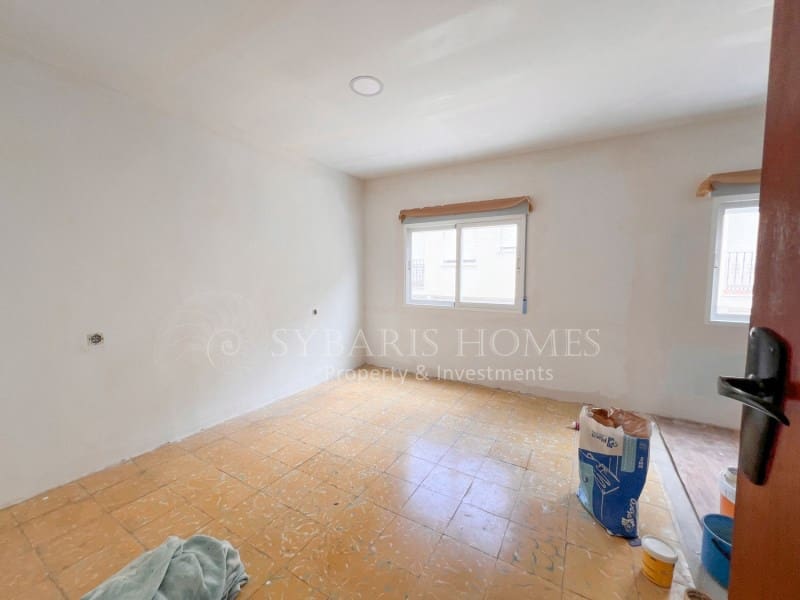 7 soveværelse Byhus til salg i Pedreguer med garage - € 212.000 (Ref: 8982633)