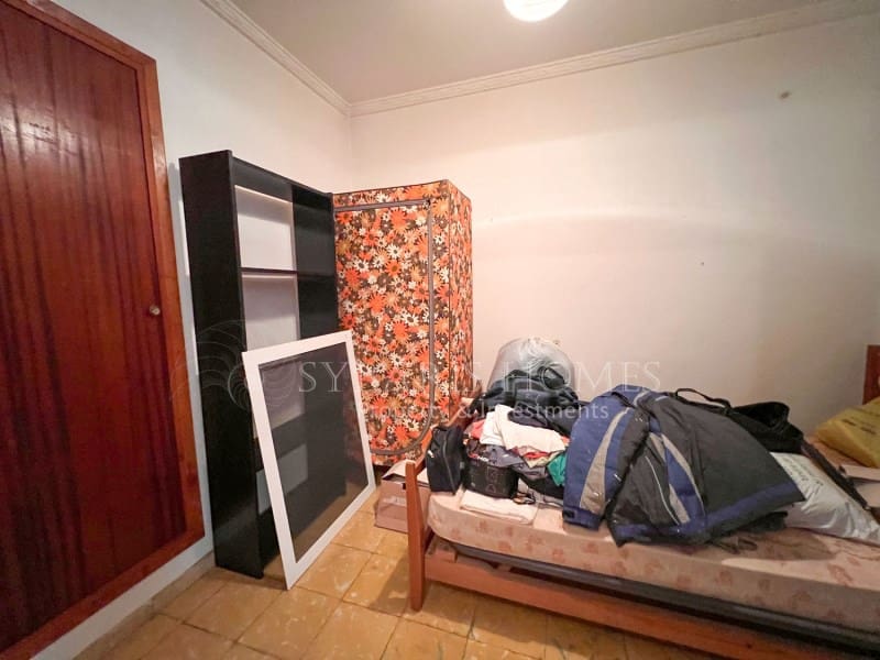 7 soveværelse Byhus til salg i Pedreguer med garage - € 212.000 (Ref: 8982633)