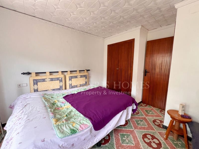 7 soveværelse Byhus til salg i Pedreguer med garage - € 212.000 (Ref: 8982633)