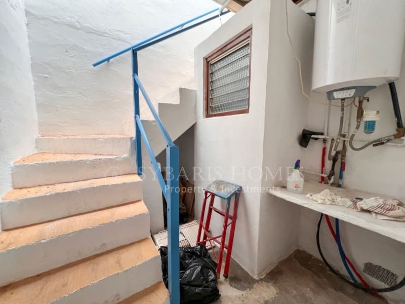 7 soveværelse Byhus til salg i Pedreguer med garage - € 212.000 (Ref: 8982633)