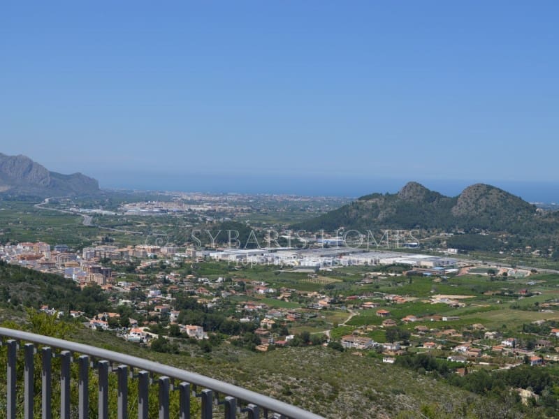 7 soveværelse Byhus til salg i Pedreguer med garage - € 212.000 (Ref: 8982633)