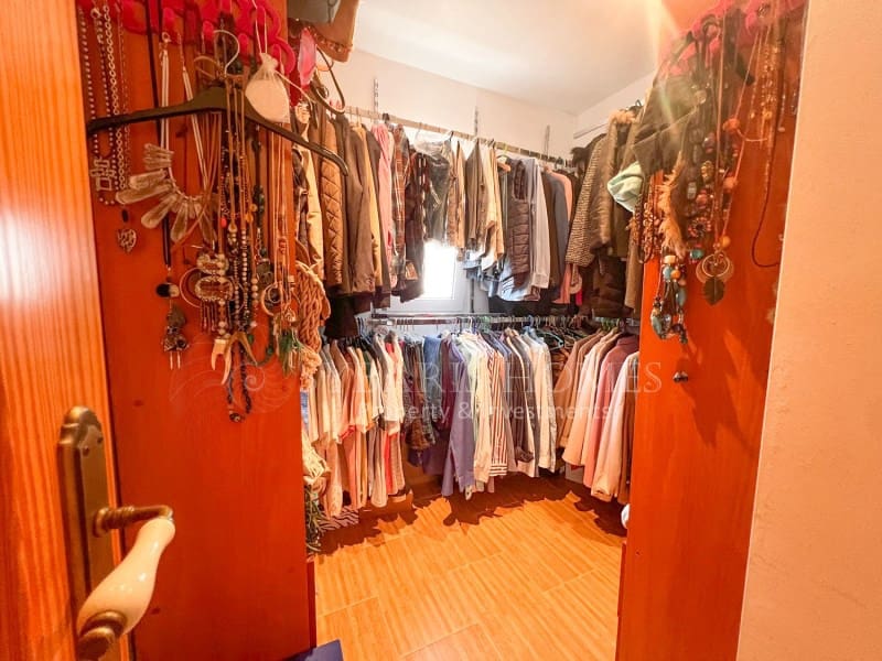 4 sovrum Villa till salu i Denia med pool garage - 490 000 € (Ref: 9003582)