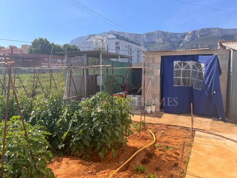 4 sovrum Villa till salu i Denia med pool garage - 490 000 € (Ref: 9003582)