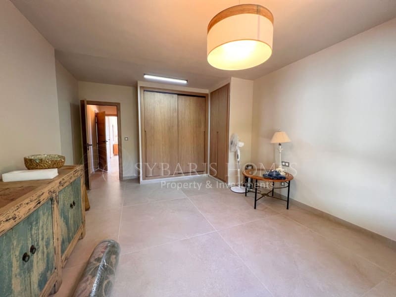 4 sypialnia Willa na sprzedaż w Denia z basenem garażem - 1 390 000 € (Ref: 9037032)