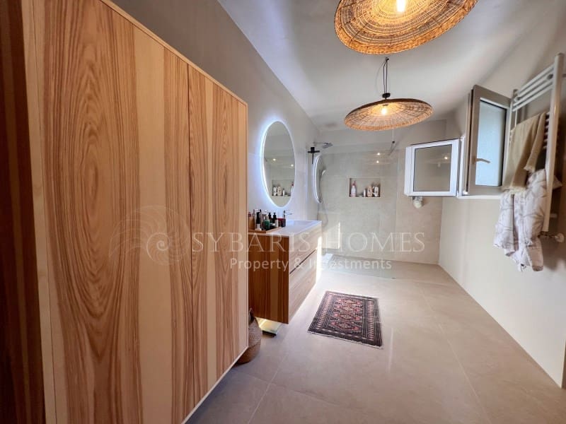 4 sypialnia Willa na sprzedaż w Denia z basenem garażem - 1 390 000 € (Ref: 9037032)