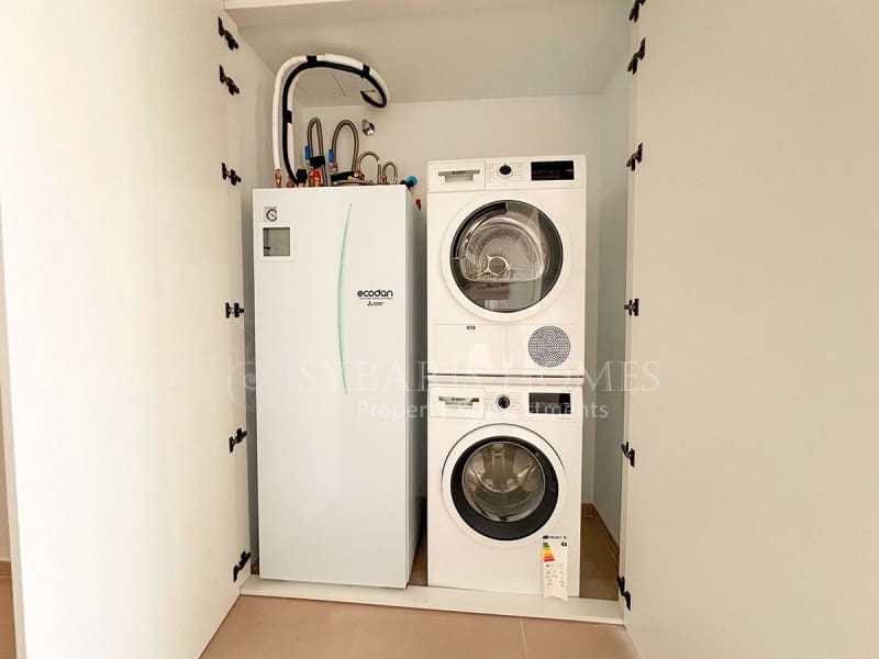 2 soverom Leilighet til salgs i Denia med svømmebasseng garasje - € 759 000 (Ref: 9073618)