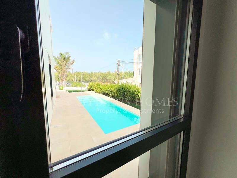 3 sovrum Lägenhet till salu i Denia med pool garage - 1 098 000 € (Ref: 9073619)