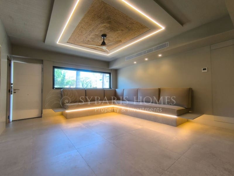 4 soveværelse Lejlighed til salg i Denia - € 339.000 (Ref: 9075030)