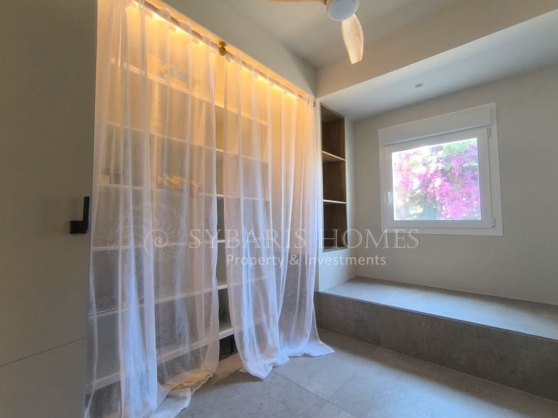 4 soveværelse Lejlighed til salg i Denia - € 339.000 (Ref: 9075030)