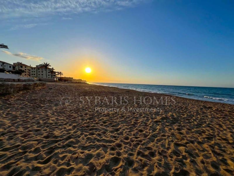 4 soveværelse Lejlighed til salg i Denia - € 339.000 (Ref: 9075030)