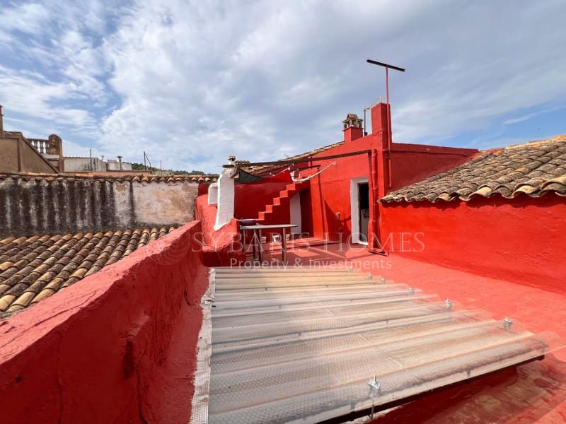 5 soveværelse Byhus til salg i Benidoleig - € 160.000 (Ref: 9095522)