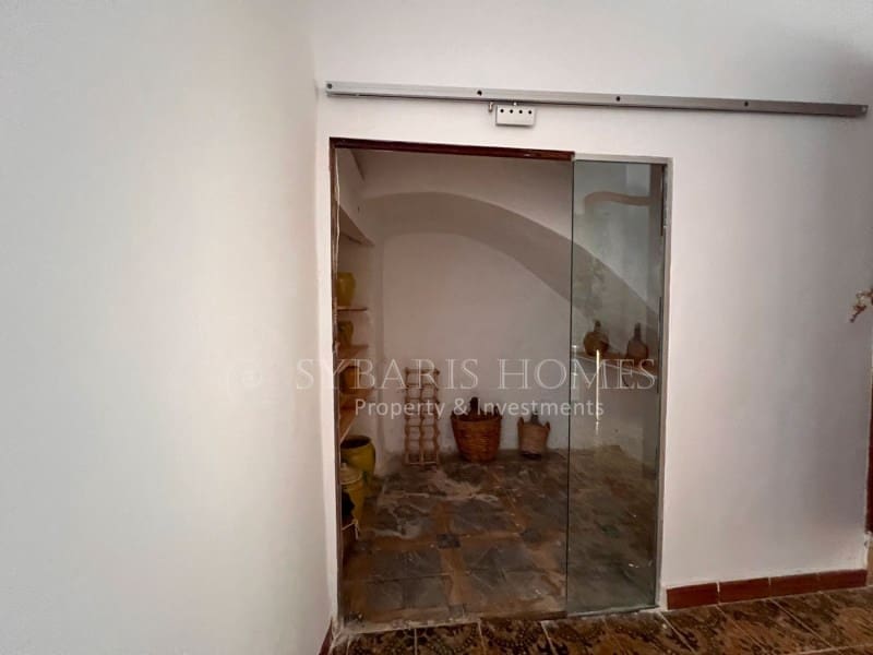 5 soveværelse Byhus til salg i Benidoleig - € 160.000 (Ref: 9095522)