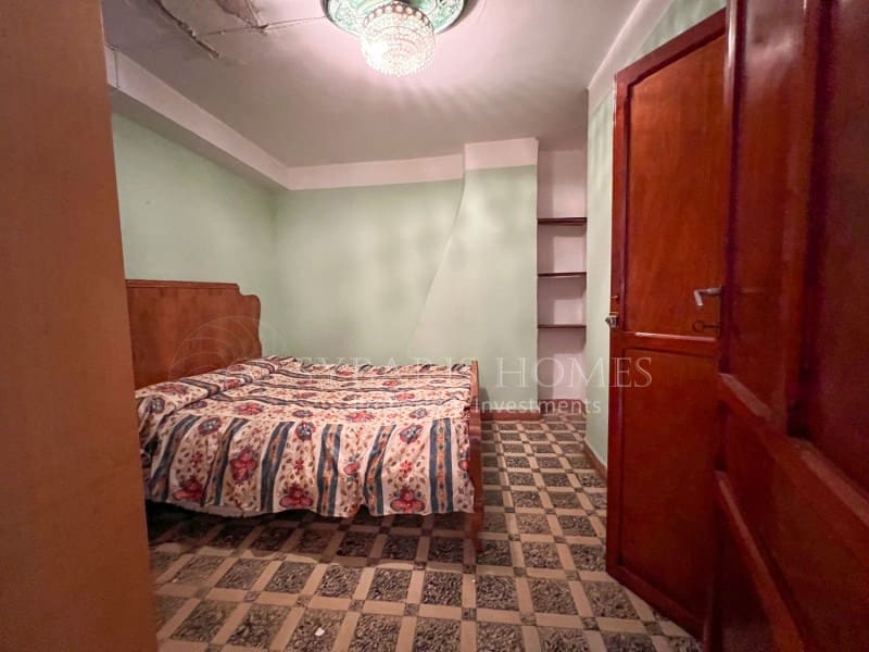 5 soveværelse Byhus til salg i Benidoleig - € 160.000 (Ref: 9095522)