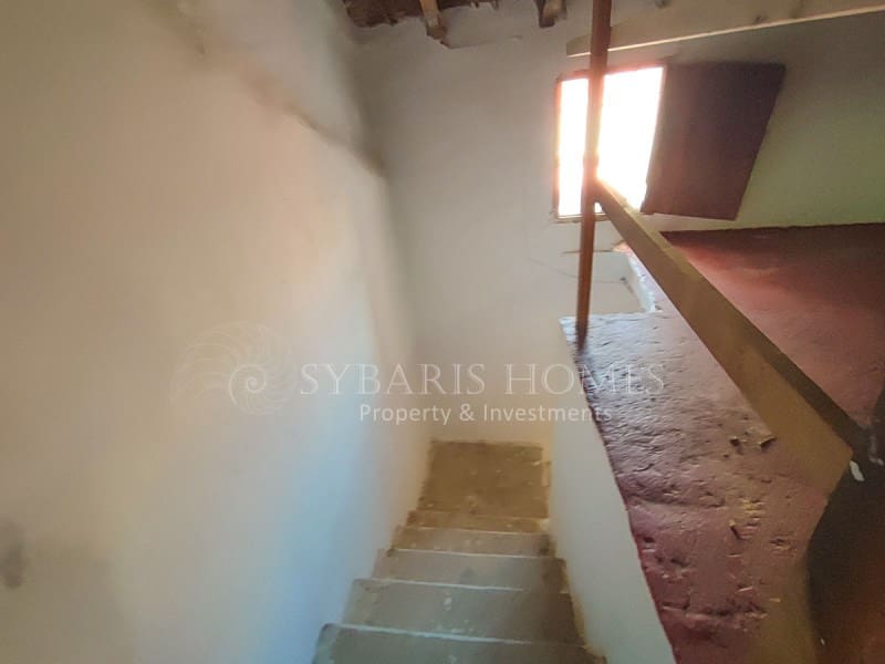 5 soveværelse Byhus til salg i Benidoleig - € 160.000 (Ref: 9095522)