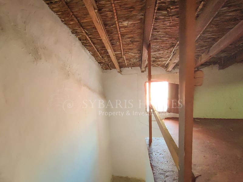 5 soveværelse Byhus til salg i Benidoleig - € 160.000 (Ref: 9095522)