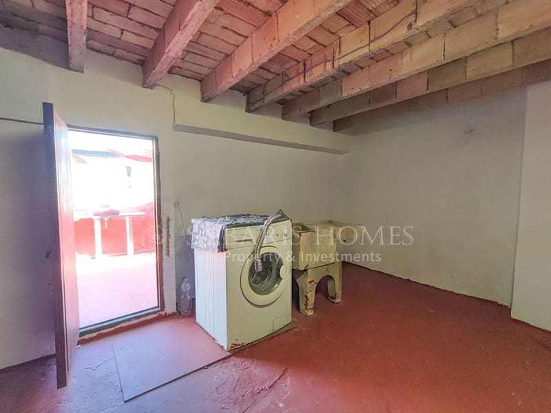 5 soveværelse Byhus til salg i Benidoleig - € 160.000 (Ref: 9095522)