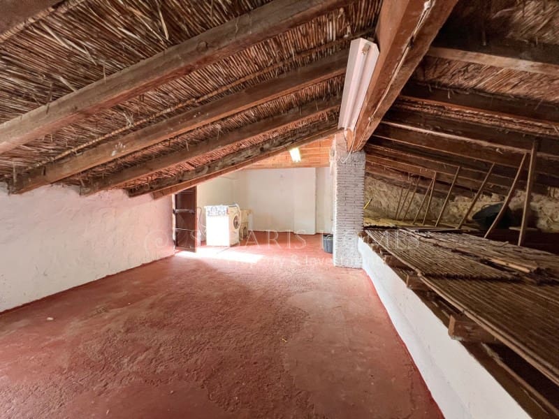 5 soveværelse Byhus til salg i Benidoleig - € 160.000 (Ref: 9095522)