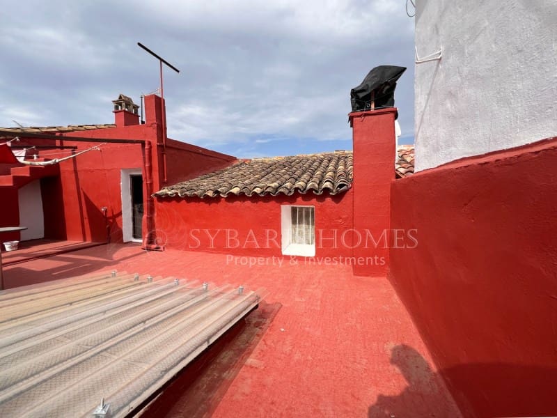 5 soveværelse Byhus til salg i Benidoleig - € 160.000 (Ref: 9095522)