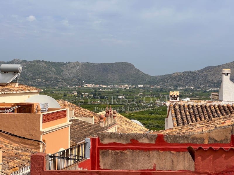 5 soveværelse Byhus til salg i Benidoleig - € 160.000 (Ref: 9095522)