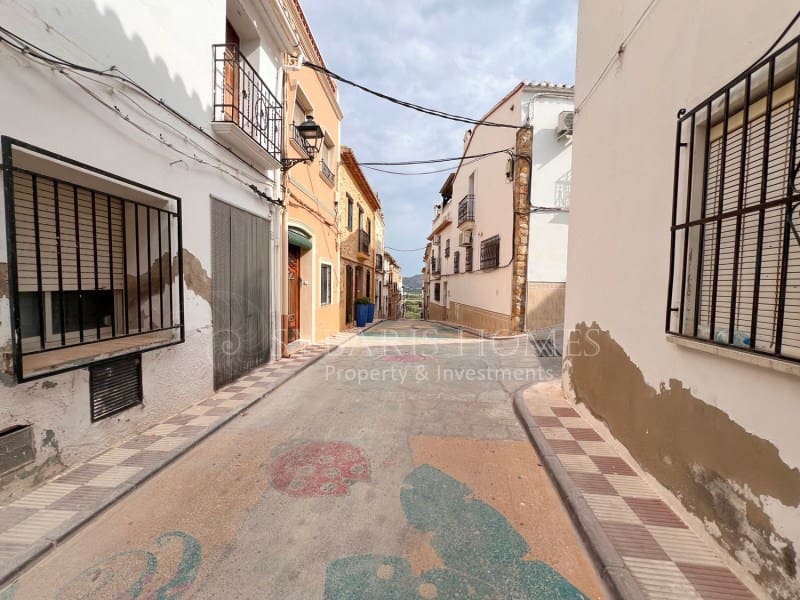 5 soveværelse Byhus til salg i Benidoleig - € 160.000 (Ref: 9095522)