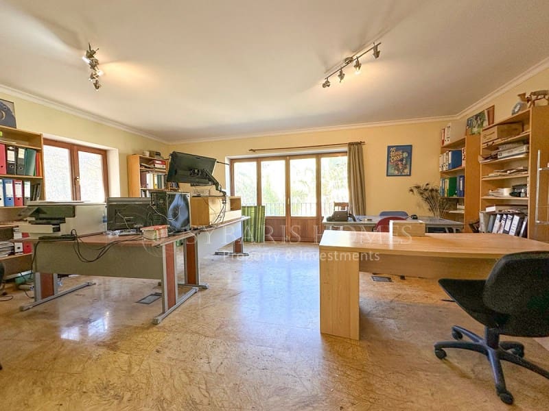 4 soveværelse Finca/Landehus til salg i Jalon / Xalo - € 1.600.000 (Ref: 9106772)