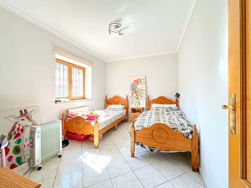 4 soveværelse Finca/Landehus til salg i Jalon / Xalo - € 1.600.000 (Ref: 9106772)