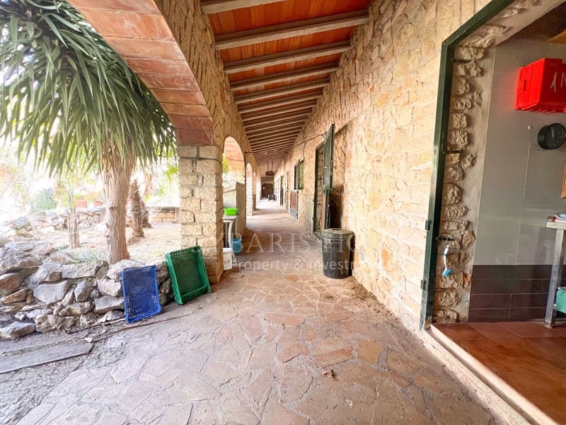 4 soveværelse Finca/Landehus til salg i Jalon / Xalo - € 1.600.000 (Ref: 9106772)